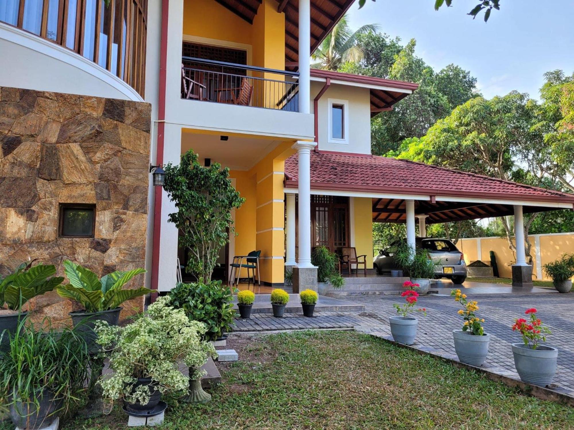 Bigcity Villa - Airport Transit Hotel Katunayaka Εξωτερικό φωτογραφία